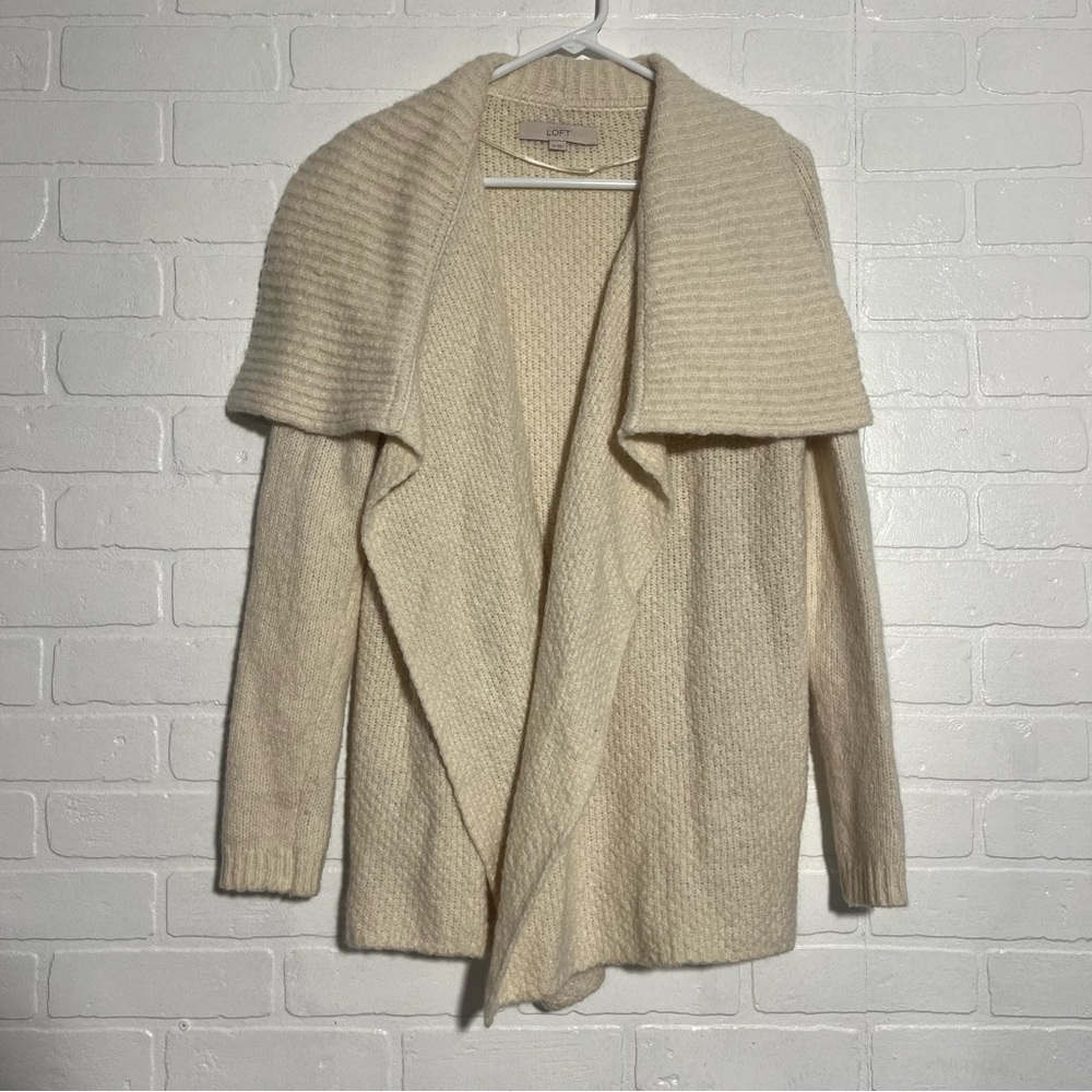 LOFT Womens Cardigan Cream Open Front Fall Winter Sweater Shawl Collar Cozy XS